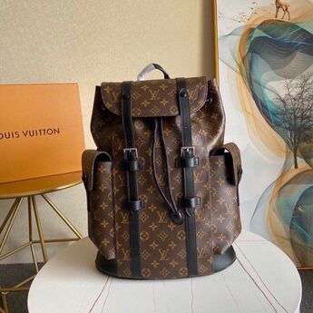 Louis Vuitton Christopher MM Backpack – Rugged Elegance in Monogram Canvas